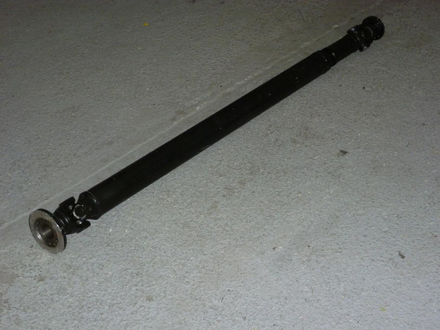 Replacement propshaft fitted with Hardy Spicer universal joints