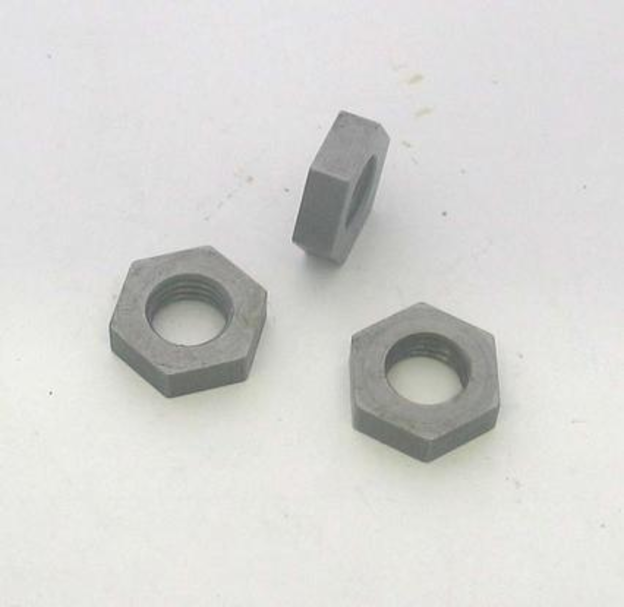 Nut, clamping bumper weights