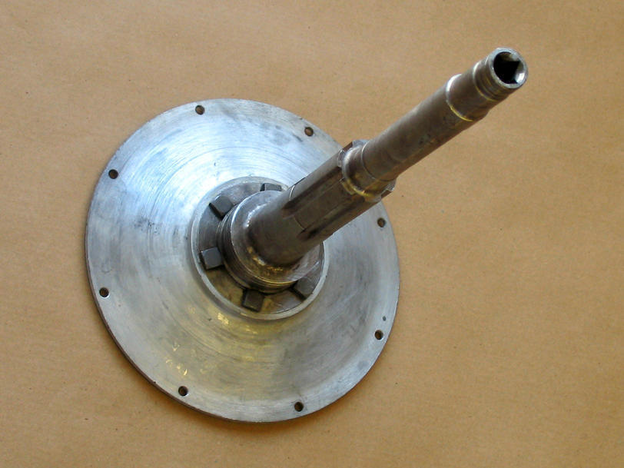 Drive spindle and drum driven plate