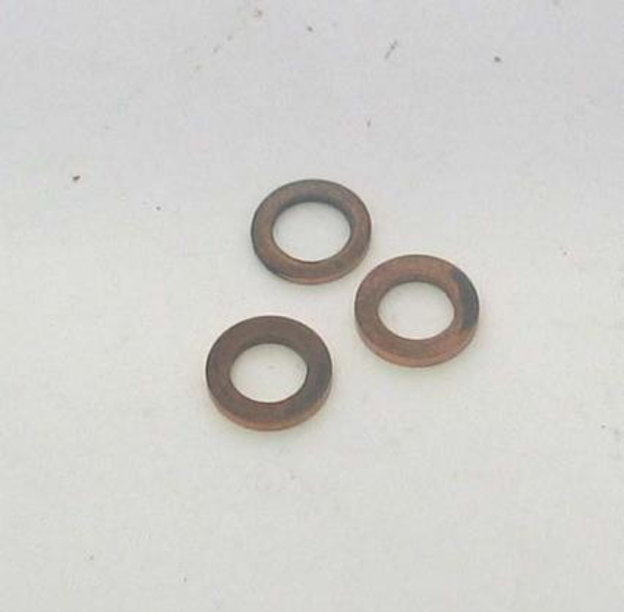 Washer, copper, inside top cap of chassis jack