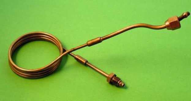Pipe, feed to steering pendulum arm, Bentley M-series