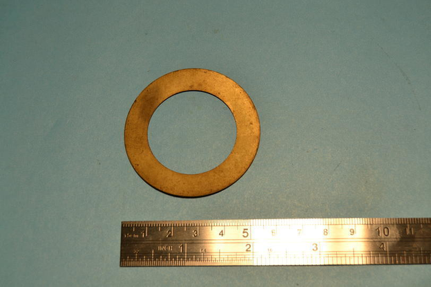 Plate, supporting felt washer, upper king pin bearing, Phantom 3