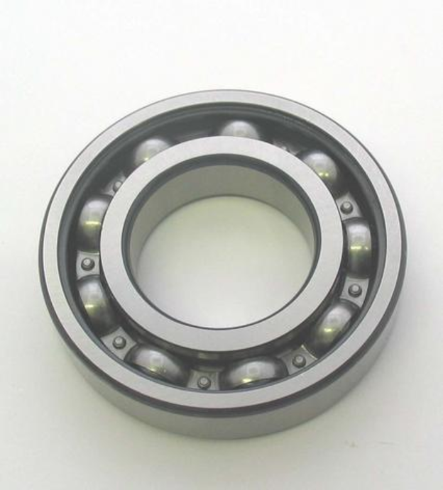 Outer bearing, rear hub