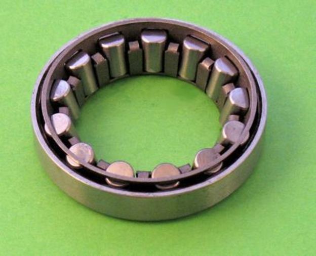 Bearing, supporting steering worm, 25/30 Marles box