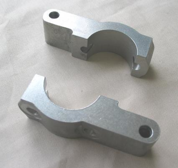Aluminium clamp, rear mounting