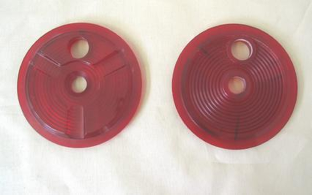 Red lens, rear, round perspex