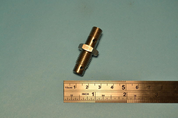 Carb float needle valve & seat 20HP L ser. on, 20/25 to GYD24